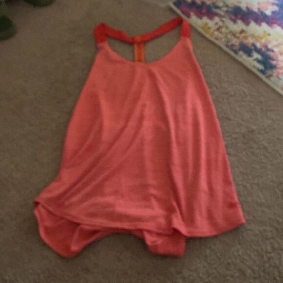 Nike dri fit small tank top - Picture 2 of 6